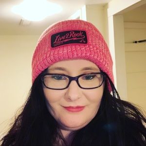 Meet your Posher, Traci